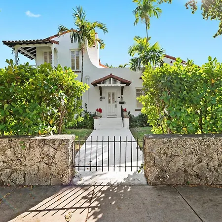 Hotel Casa Coral